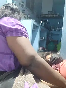 divyasree1431's cam snapshot