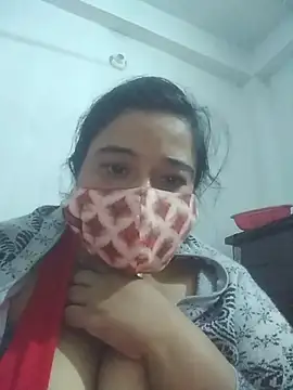 momo_loves's cam snapshot