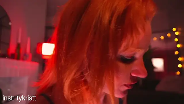 pantykrist live sex cam