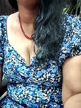 AMRUTHA-116 live sex cam