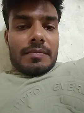 hotbullforgirlz's cam snapshot