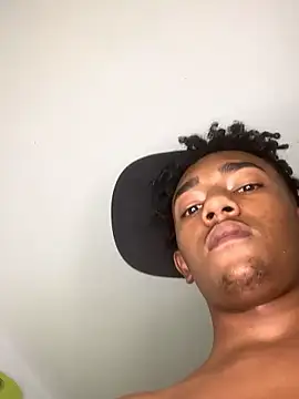 Boy_cock18 live sex cam