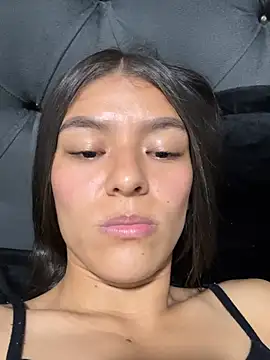 TaylorrHill's cam snapshot