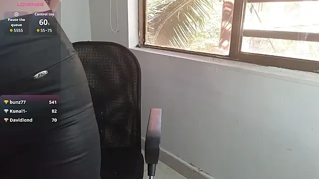 carolayrosse live sex cam