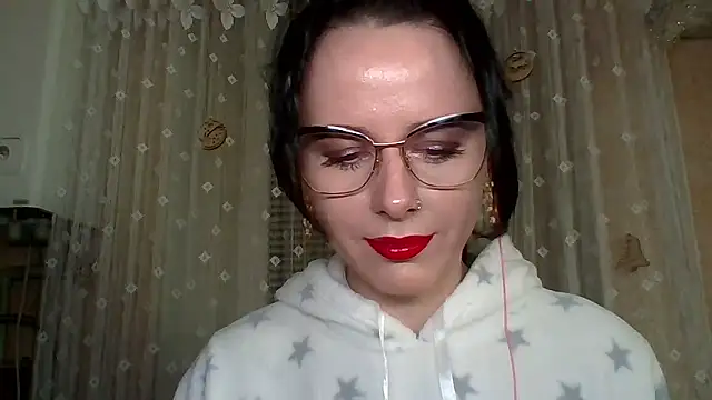 LuminousLady live sex cam