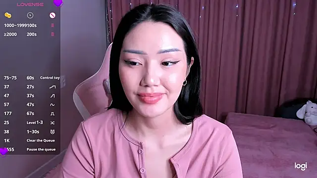 Momo_Ayase_ live sex cam