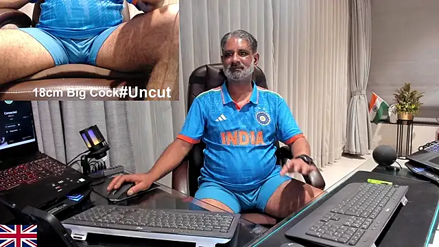 OnlineBossUK live sex cam