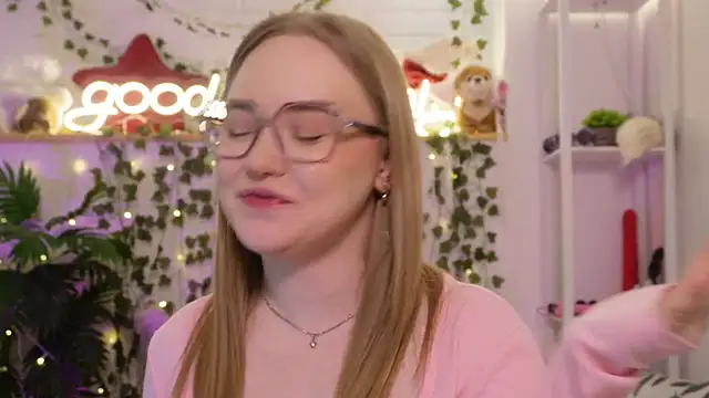 MonicaAsis live sex cam