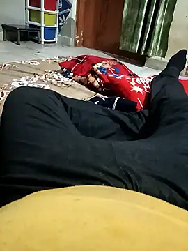 Hornyboy7489's cam snapshot