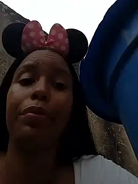 Fernanda30 live sex cam