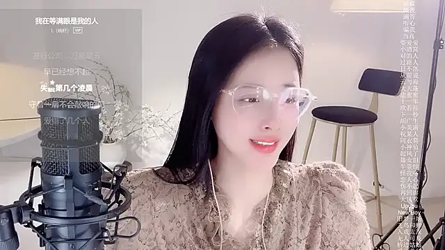 Ocean--Lili live sex cam