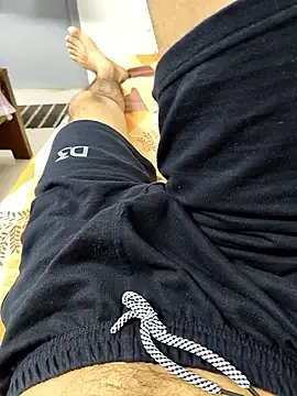 Mallu_kalikar_69 live sex cam