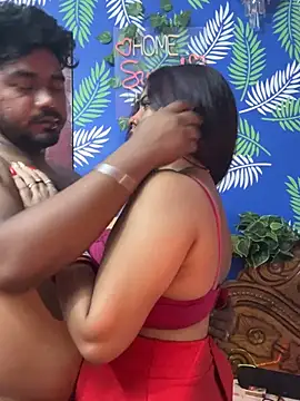 V-Hot-Sweti live sex cam