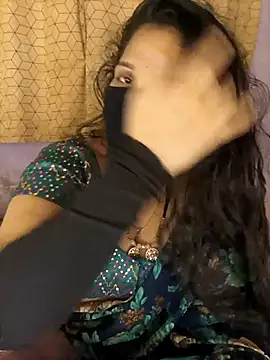 Rising_Smiler live sex cam