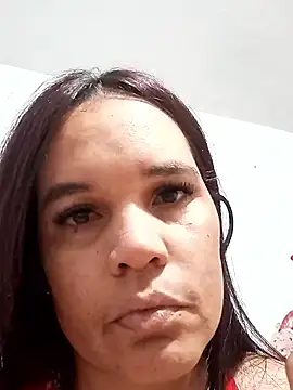 horny_girl33's cam snapshot