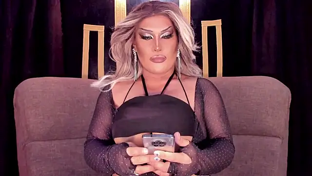 MistressDuhara's cam snapshot