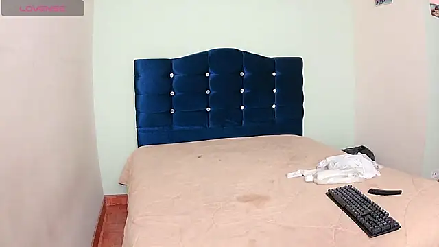 ashleey_palmer's cam snapshot