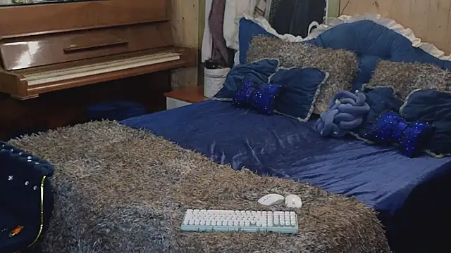 VanessaDoyle's cam snapshot