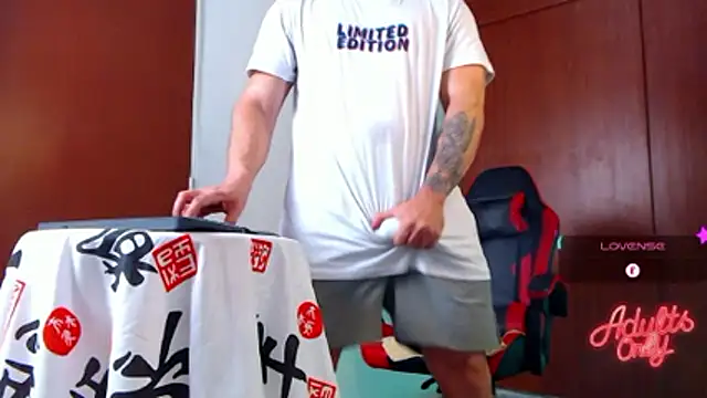 pirata_fitness's cam snapshot