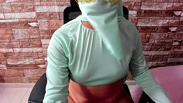 Hadarah_and_Hasan live sex cam