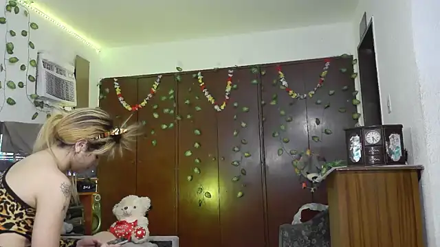 _jessica_rabbit live sex cam