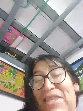 clarita_01 live sex cam