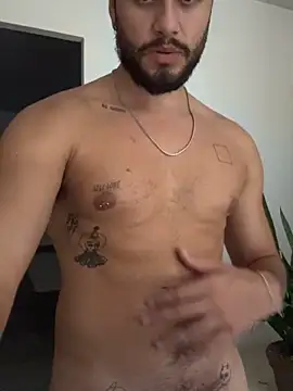 guzz_fit's cam snapshot