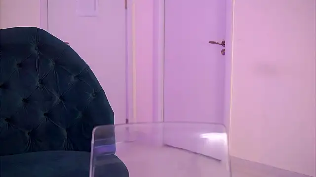 NayaQuinn's cam snapshot