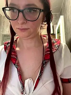 coy_girl_'s cam snapshot