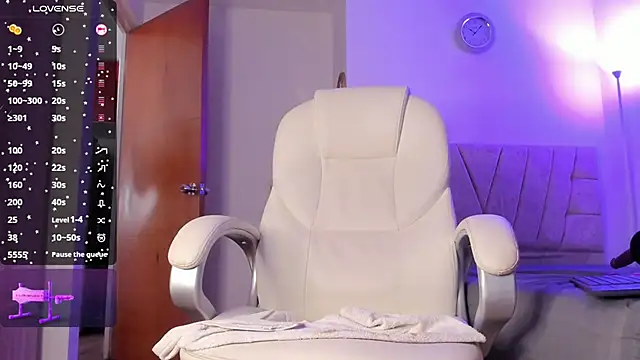 Maddisson_miller_'s cam snapshot