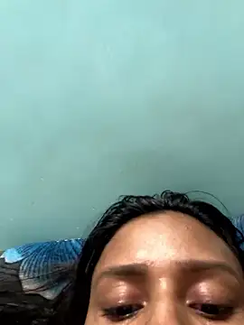 heenashai's cam snapshot