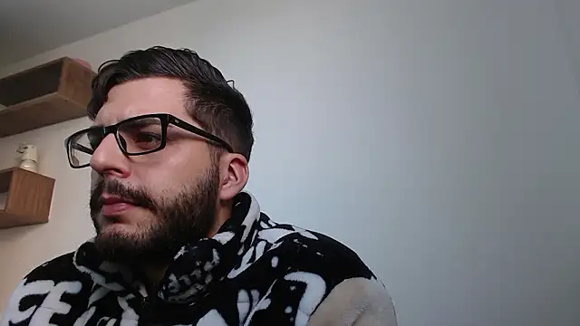 thomas_gun live sex cam