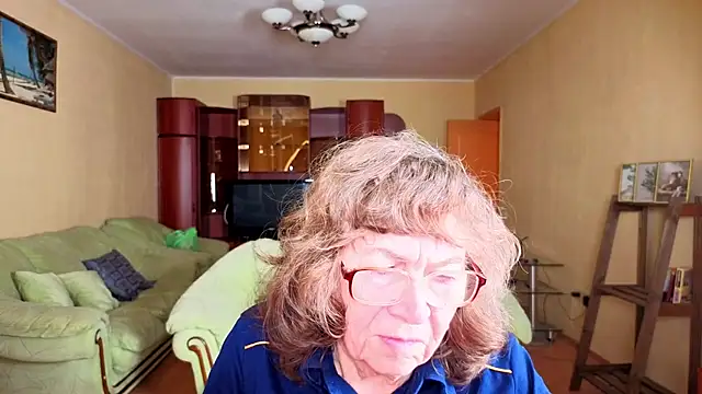 Betty_Brick's cam snapshot