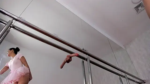 Gysel_flyn's cam snapshot