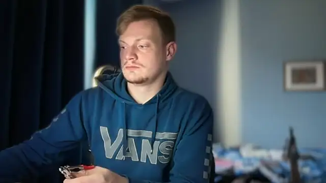 lustylyndon's cam snapshot