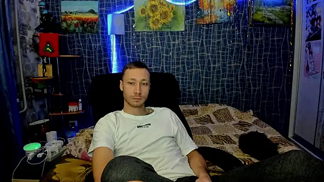 CuteBoy228's cam snapshot