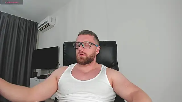 Findom_guy's cam snapshot