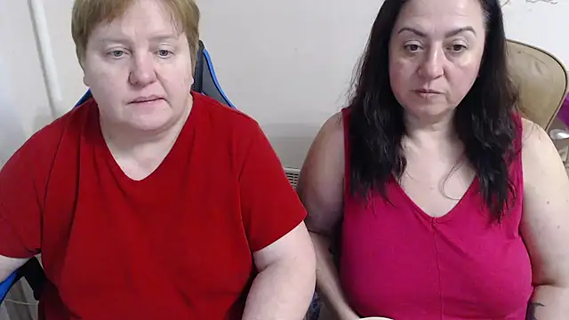 Bertie_Adeline's cam snapshot