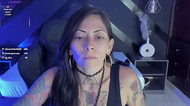 dark_gotica live sex cam