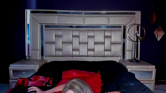 ChloeMendez live sex cam