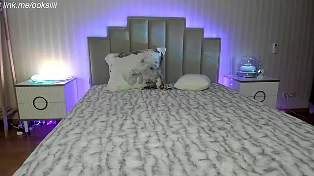 ooksiiii live sex cam