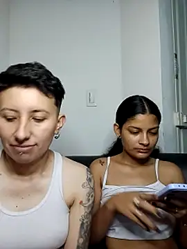 Mei_and_Gaby live sex cam