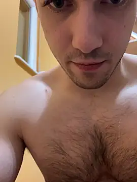 Raveman live sex cam