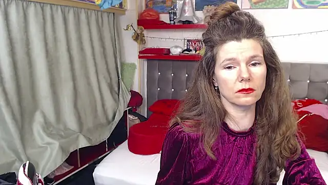 kellyterapy's cam snapshot