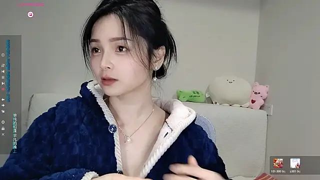 -J-o-y- live sex cam