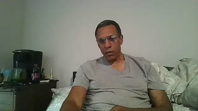 swimmer2496's cam snapshot