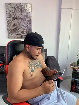 DeimonOficial live sex cam
