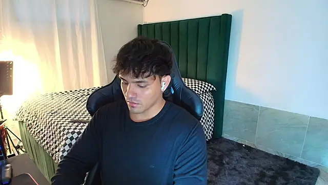 man_dur07's cam snapshot