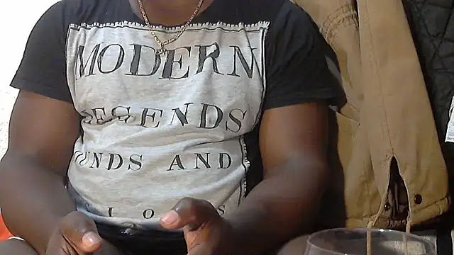 mmoiblack's cam snapshot