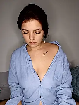 LadyNora live sex cam